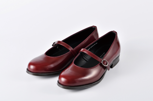 ワンストラップシューズ