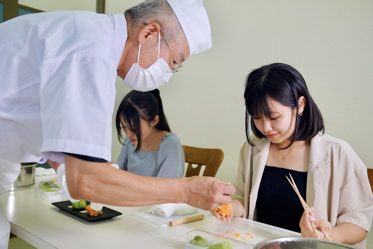 和菓子つくり体験